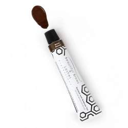 Eyebrow and eyelash dyes